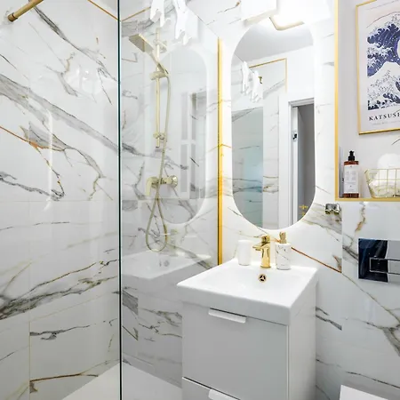 公寓 Gold Premium 950 M To Station Parking